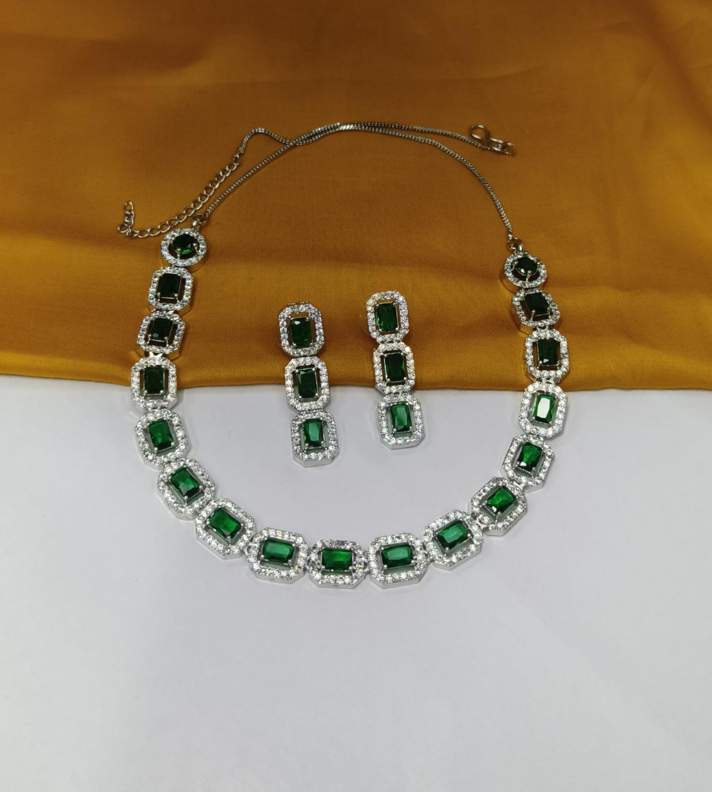 Shahi Pehnawa Emerald Green Necklace Set, Rhodium Plated for Girls and Women