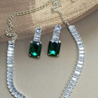 Mystic Cubic Zerconia Crystal Necklace and Earrings Set, Chain with Pendant, Fashion Jewellery