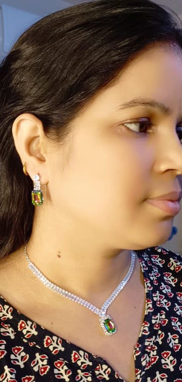 Mystic Cubic Zerconia Crystal Necklace and Earrings Set, Chain with Pendant, Fashion Jewellery