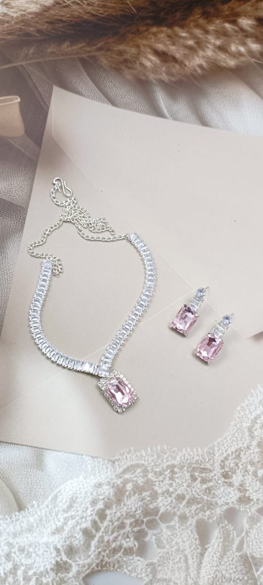 Mystic Cubic Zerconia Crystal Necklace and Earrings Set, Chain with Pendant, Fashion Jewellery
